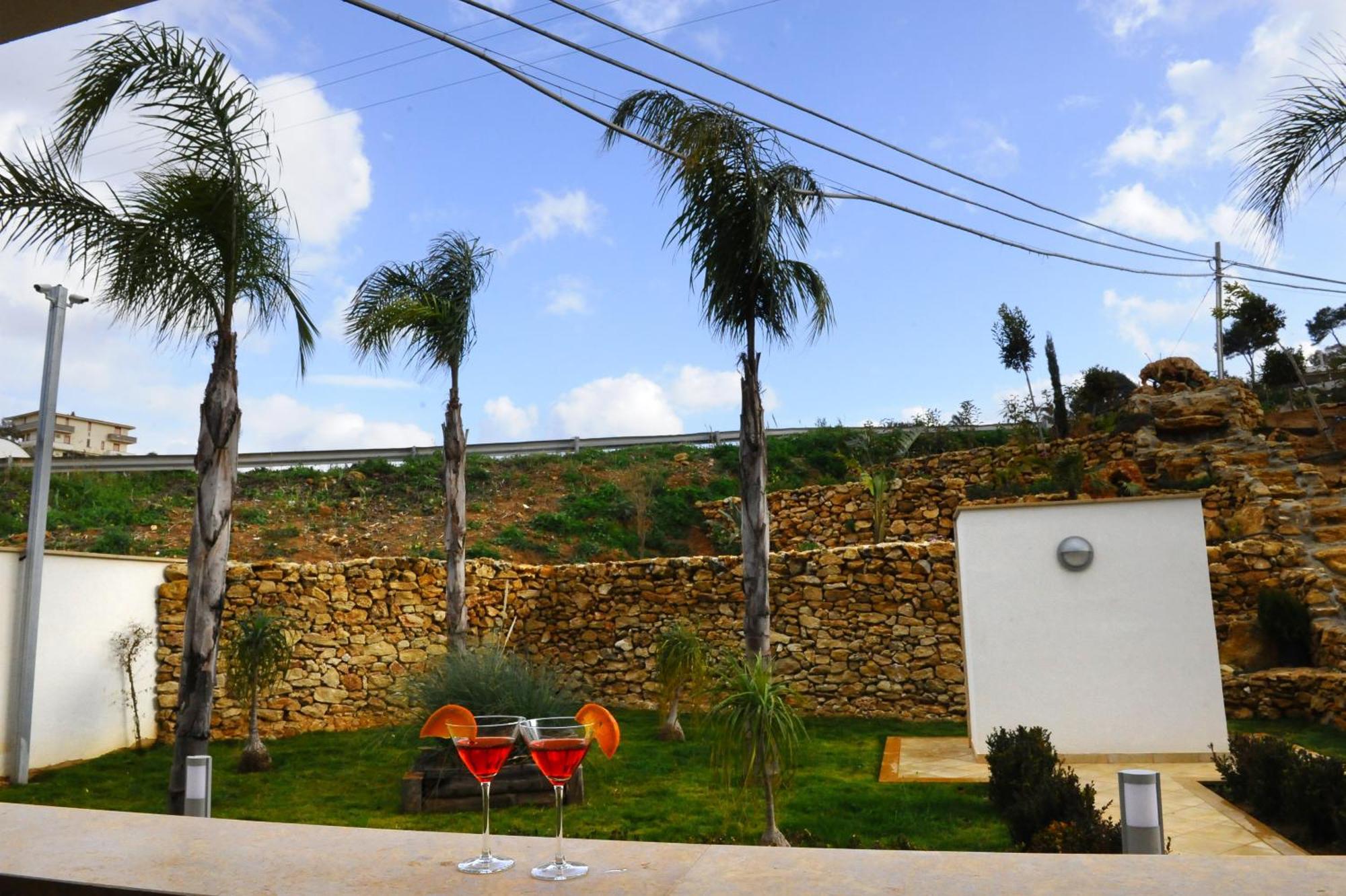 Pedra Do Sol Villa Balestrate Exterior photo